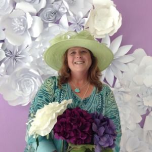 Meet your Posher, Lesli